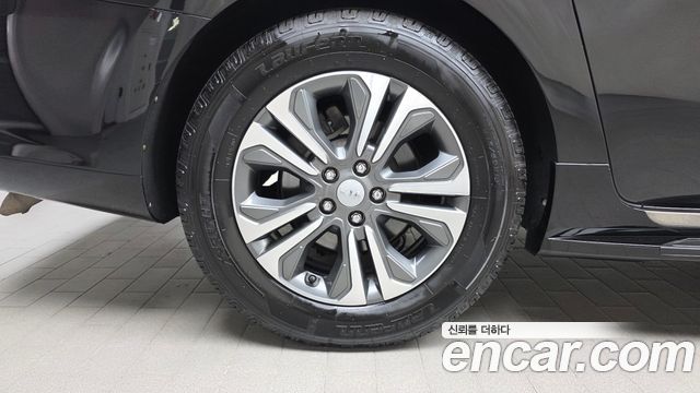 Kia Canival 2019 — photo 5
