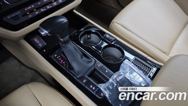 Kia Canival 2019 — photo 12