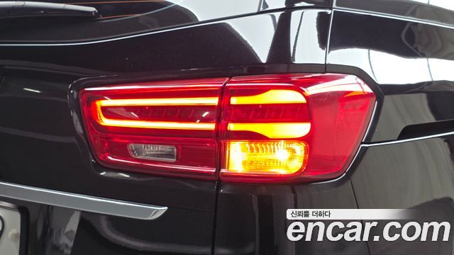 Kia Canival 2019 — photo 9