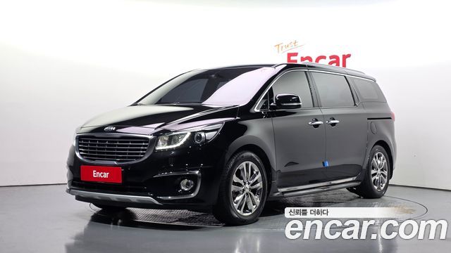 Kia Canival 2018 — photo 1