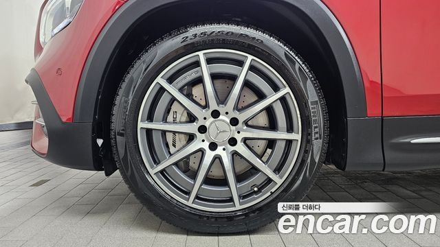 Mercedes-Benz GLB-Class 2021 — photo 5