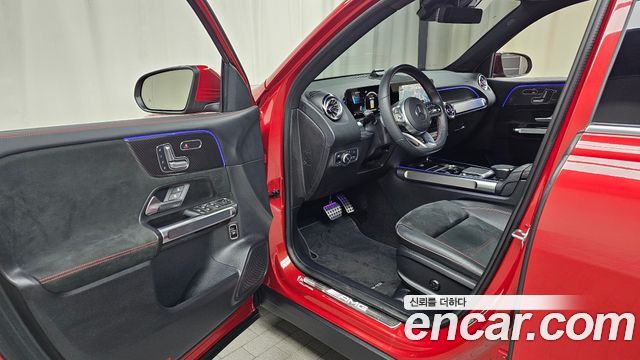 Mercedes-Benz GLB-Class 2021 — photo 13