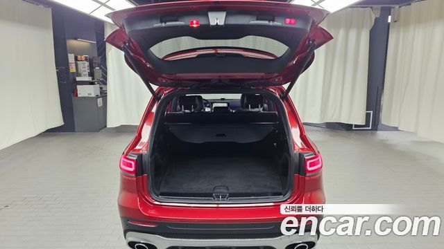 Mercedes-Benz GLB-Class 2021 — photo 22