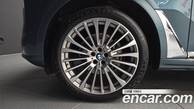 BMW X7 2023 — photo 5