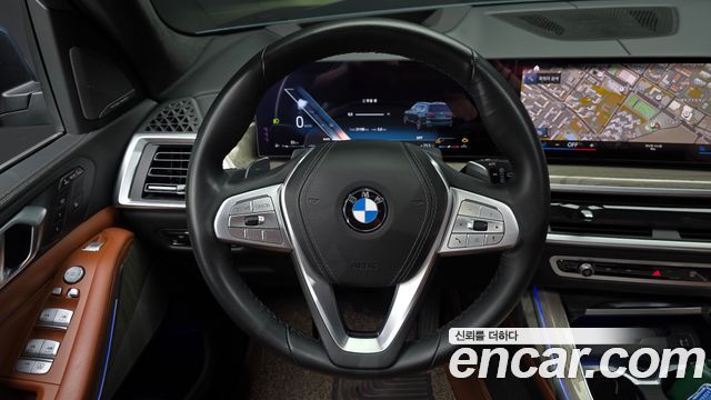 BMW X7 2023 — photo 19