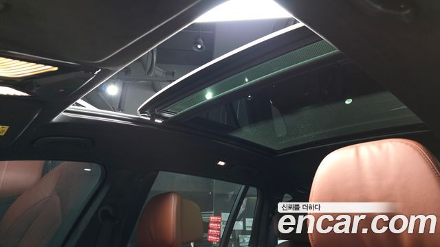 BMW X7 2023 — photo 25