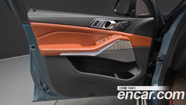 BMW X7 2023 — photo 14