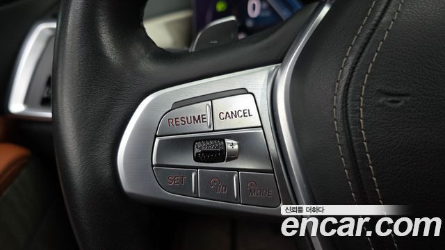 BMW X7 2023 — photo 35