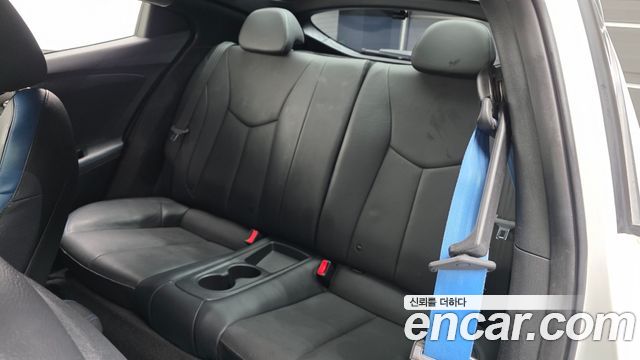 Hyundai Veloster 2016 — photo 18