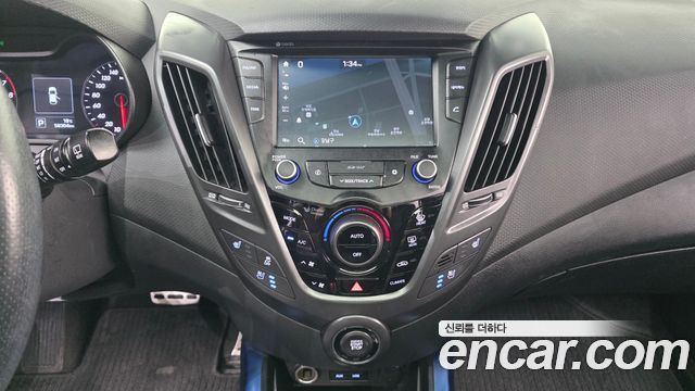 Hyundai Veloster 2016 — photo 19