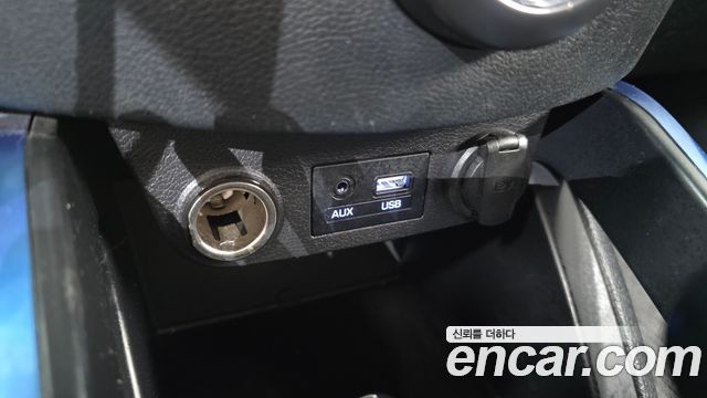 Hyundai Veloster 2016 — photo 23