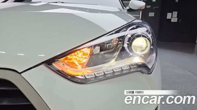 Hyundai Veloster 2016 — photo 8