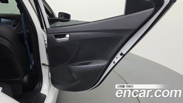 Hyundai Veloster 2016 — photo 15