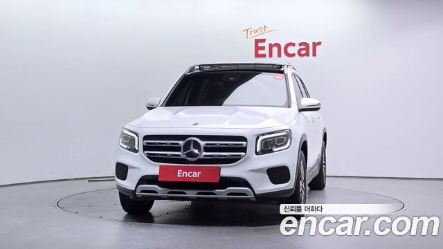 Mercedes-Benz GLB-Class 2021 — photo 3