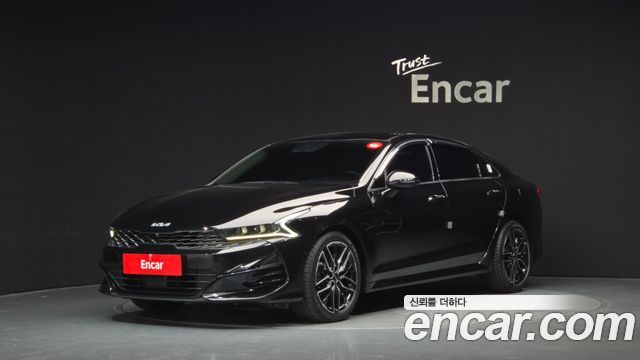 Kia K5 2023 — photo 1