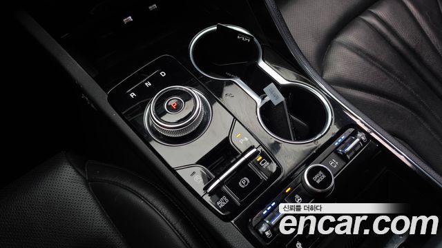 Kia K5 2023 — photo 9