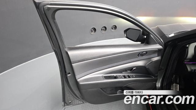 Hyundai AVANTE 2022 — photo 14