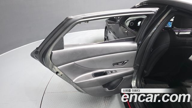 Hyundai AVANTE 2022 — photo 15