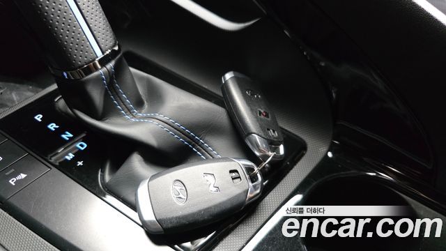 Hyundai AVANTE 2022 — photo 30