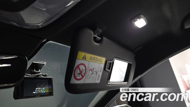 Hyundai AVANTE 2022 — photo 32