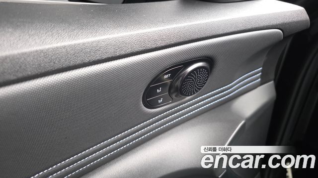 Hyundai AVANTE 2022 — photo 35