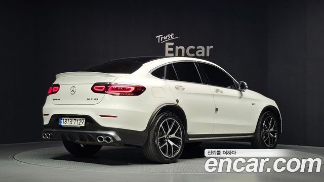 Mercedes-Benz GLC-Class 2023 — photo 2
