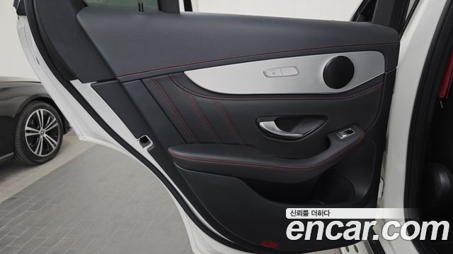 Mercedes-Benz GLC-Class 2023 — photo 15