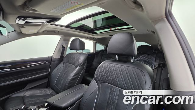 BMW Gran Turismo 2019 — photo 18