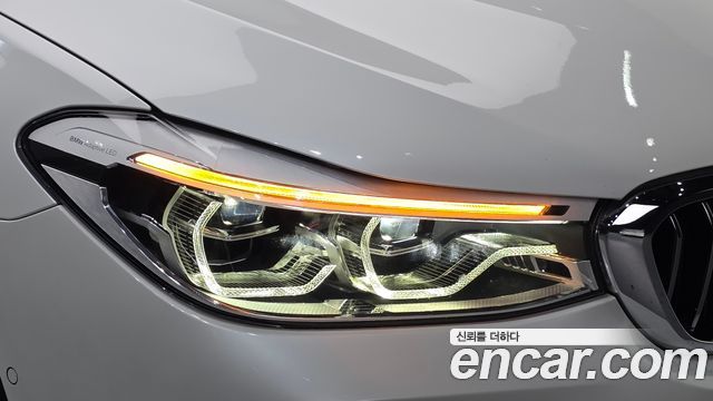BMW Gran Turismo 2019 — photo 8