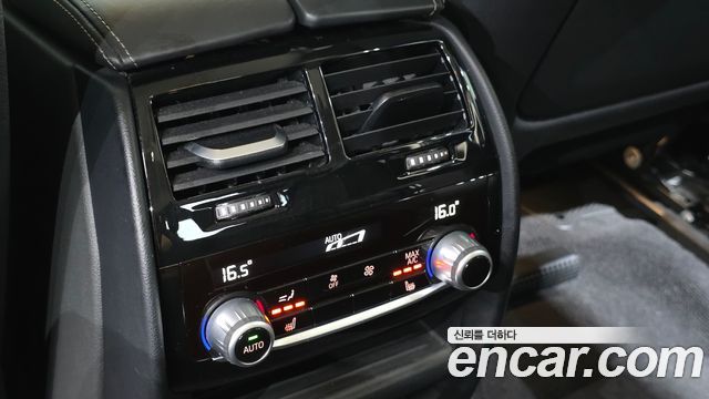 BMW Gran Turismo 2019 — photo 29