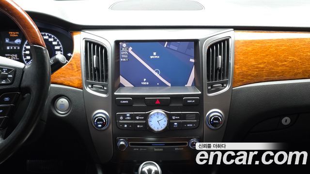 Hyundai Equus 2011 — photo 14
