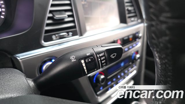 Hyundai Sonata 2016 — photo 25