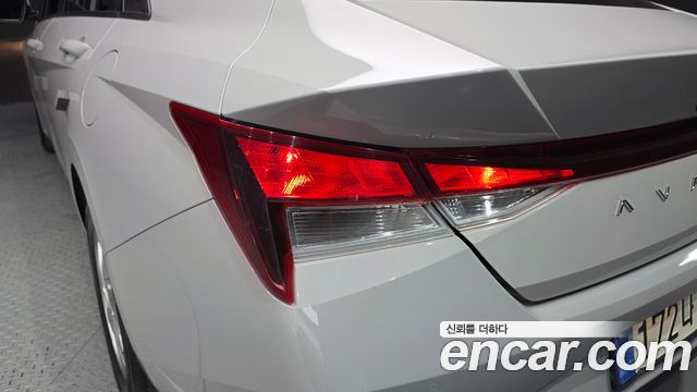 Hyundai AVANTE 2023 — photo 9