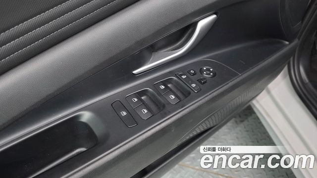 Hyundai AVANTE 2023 — photo 25