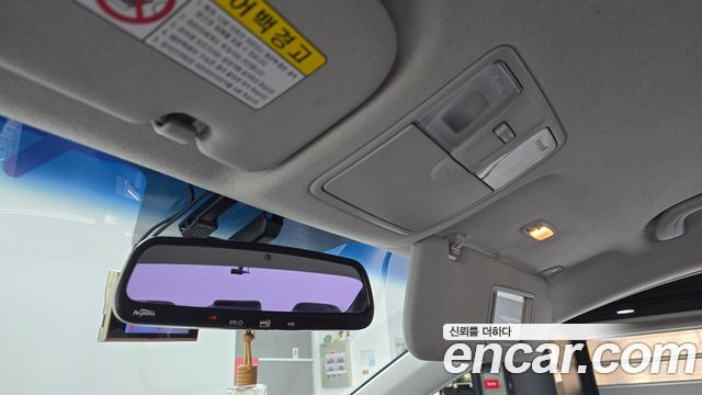 Hyundai AVANTE 2012 — photo 16