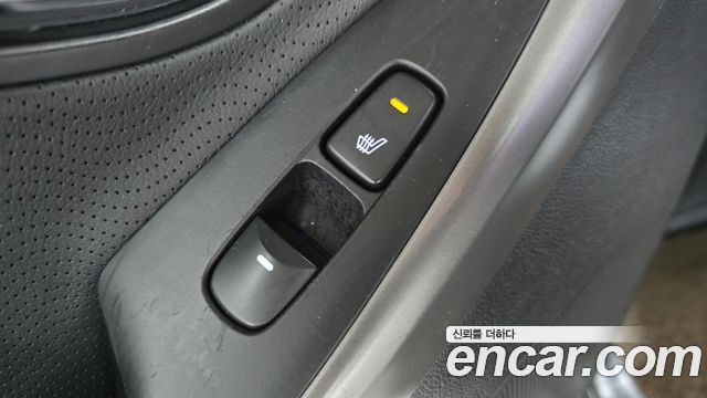 Hyundai AVANTE 2012 — photo 19