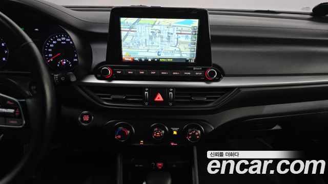 Kia K3 2019 — photo 13