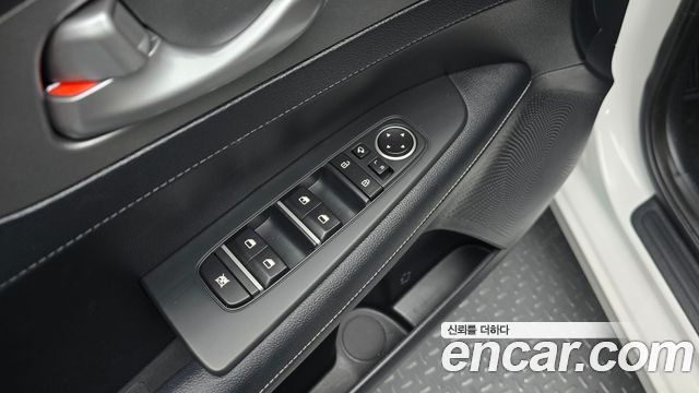 Kia K3 2019 — photo 15