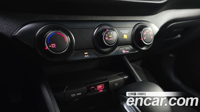 Kia K3 2019 — photo 17