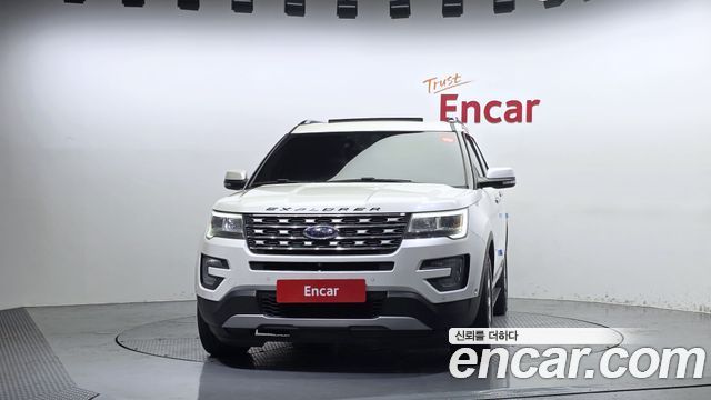 Ford Explorer 2017 — photo 3