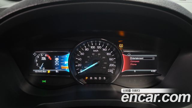 Ford Explorer 2017 — photo 8