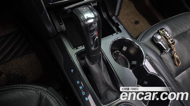 Ford Explorer 2017 — photo 9