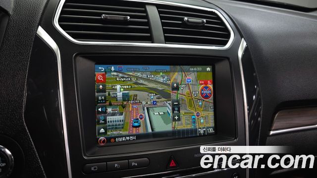Ford Explorer 2017 — photo 14