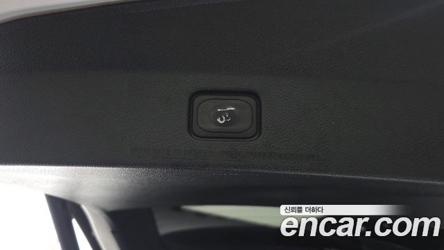 Ford Explorer 2017 — photo 19