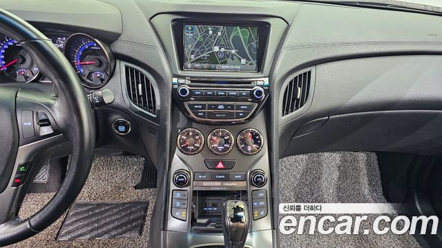 Hyundai Genesis 2015 — photo 13