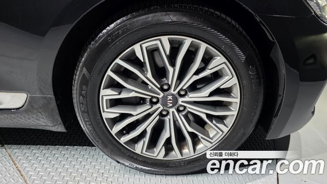 Kia K9 2019 — photo 5