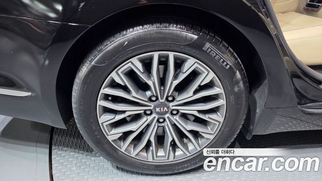 Kia K9 2019 — photo 7