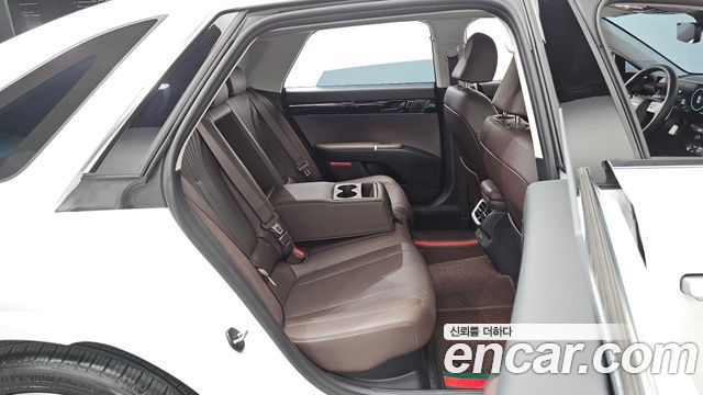 Hyundai Grandeur 2023 — photo 26