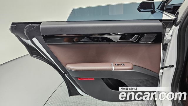Hyundai Grandeur 2023 — photo 15