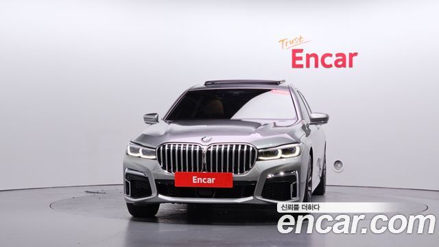 BMW 7-Series 2021 — photo 3